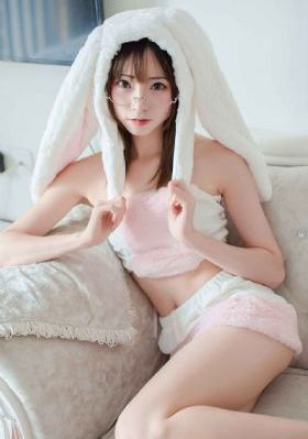 百合潮湿的欲望