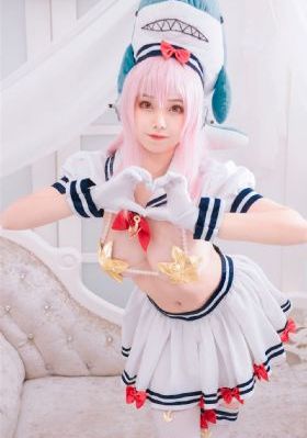 可疑的美容院观看