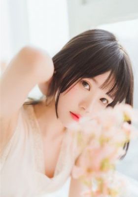 禁止的爱4浴室吃奶中文字幕
