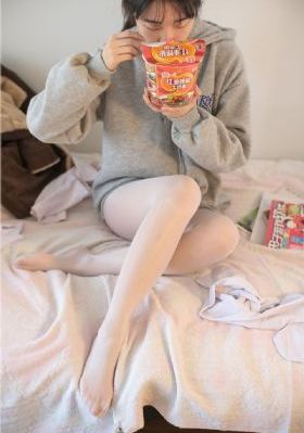 凸轮偷窥女厕所视频